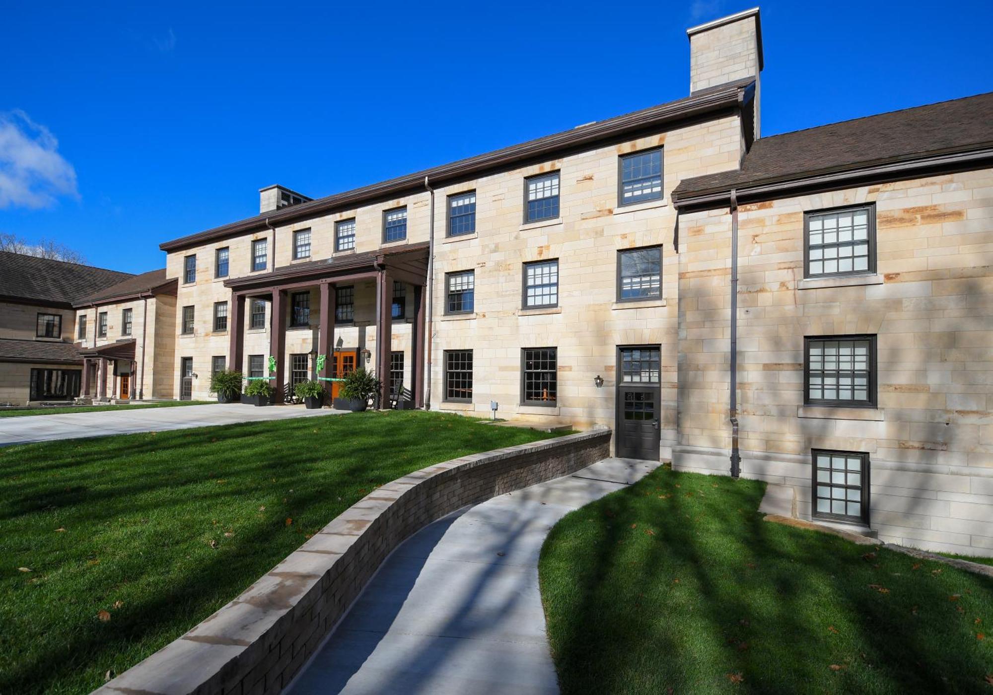 Hotel Spring Mill
