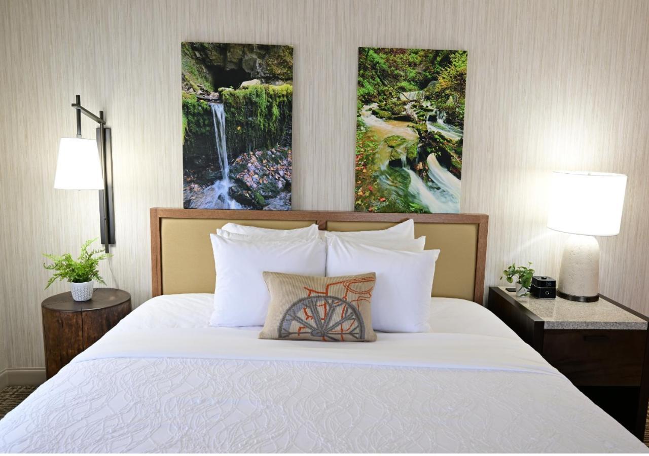 Hotel Spring Mill 3*